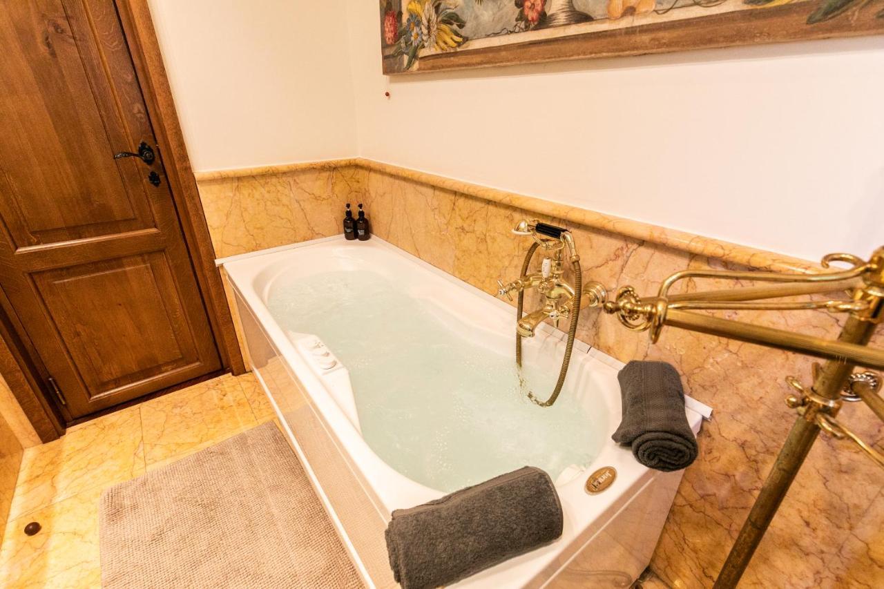 Appartamento Klimt - Jacuzzi 5 Star - Luxury Design Milano