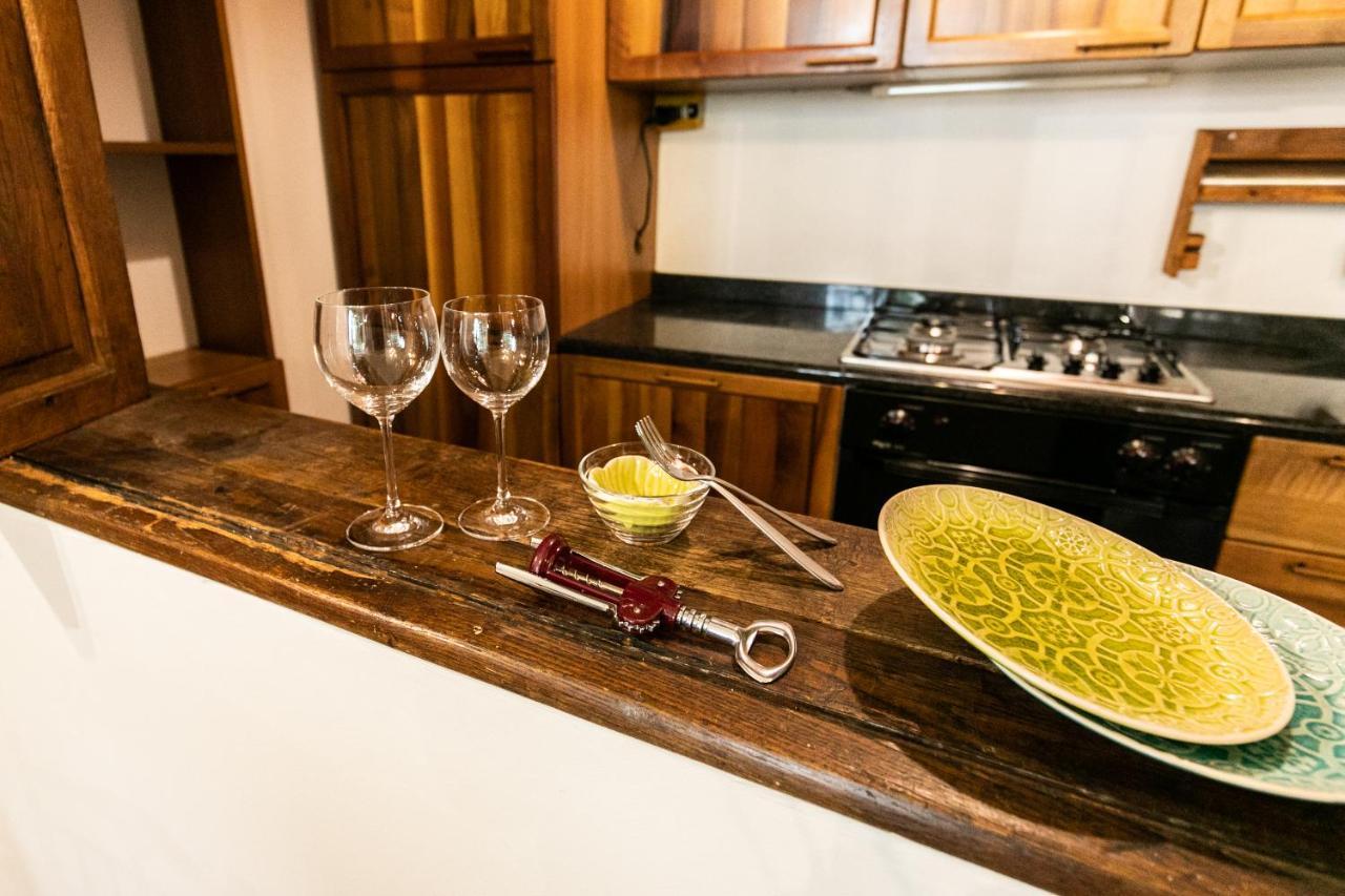 Appartamento Klimt - Jacuzzi 5 Star - Luxury Design Milano